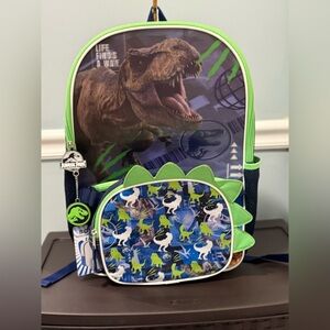 Universal Studio Jurassic Boy's 17" Backpack with Lunch Box, 2-Piece Set, Green
